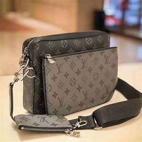 louis vuitton handtas man|louis vuitton handbags men.